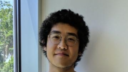 Headshot of Zhuolin Meng