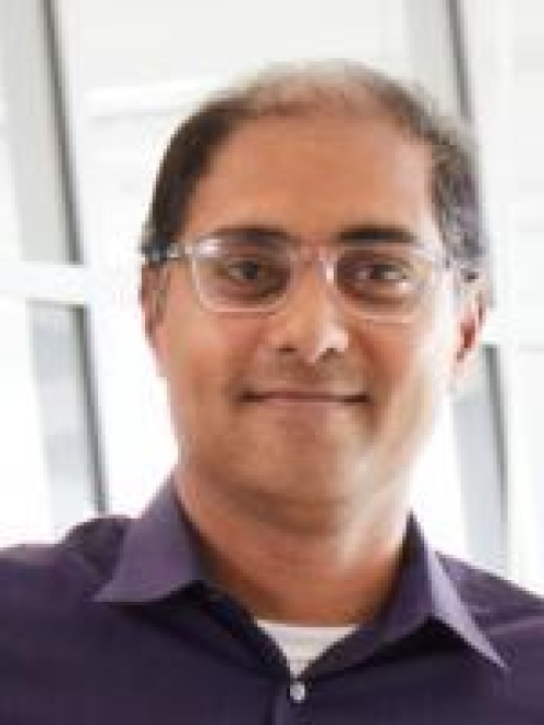 Ramanathan headshot